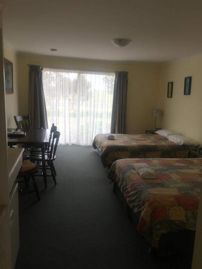 Cardigan Lodge Motel Ballarat Exteriör bild